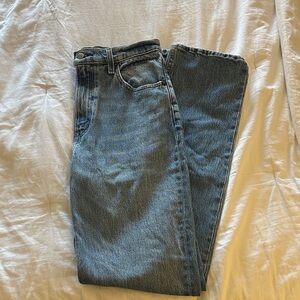 Abercrombie 90’s Straight Ultra High Rise Jeans